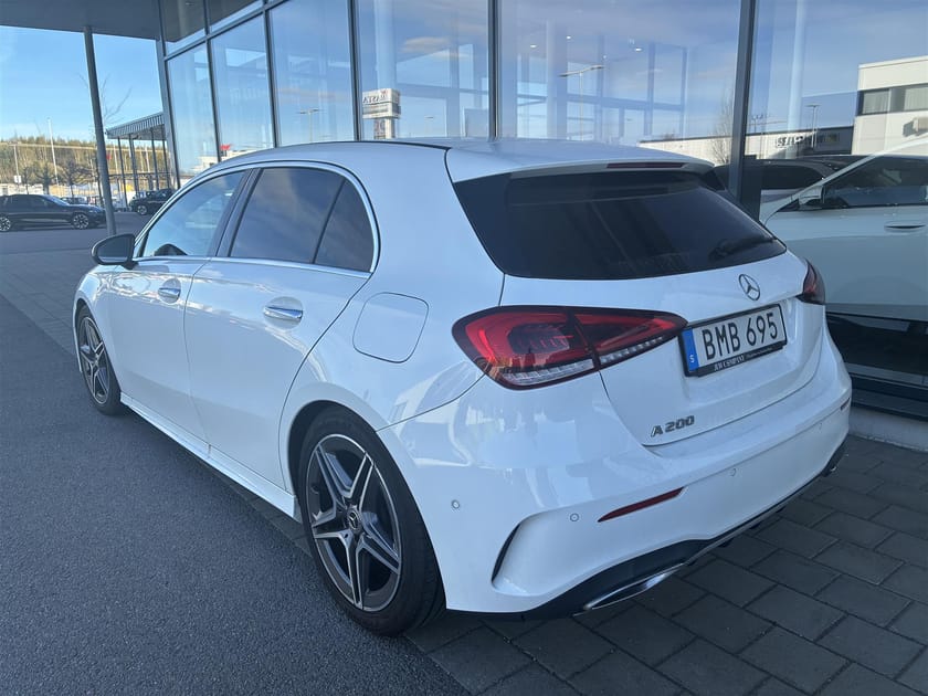 Bild 3 av Mercedes-Benz A 200 AMG 7g-DCT Widescreen Amblight Kamera