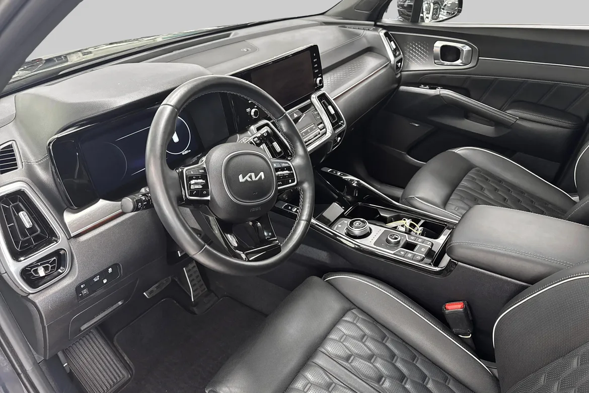 picture of a car