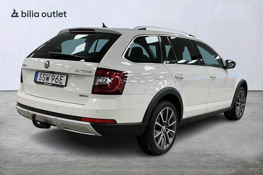 Bild 4 av Škoda Octavia Scout Skoda 2.0 TDI 4x4 Premium Drag B-kam Navi P-värmare