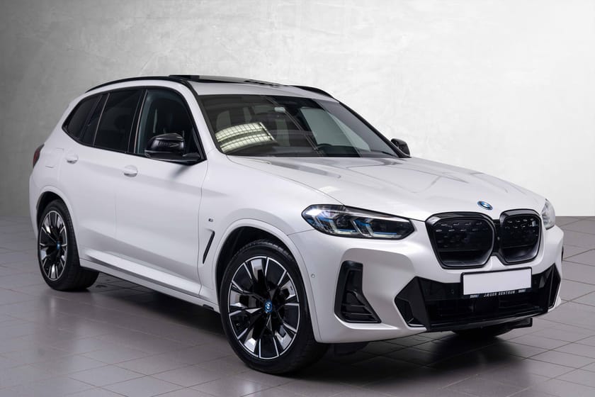 Bilde 1 av BMW iX3 Fully Charged Pano H.feste ACC HeadUP H/K