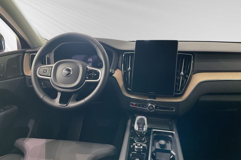 Bild 3 av Volvo XC60 T6 Plus Dark Nordic Edition
