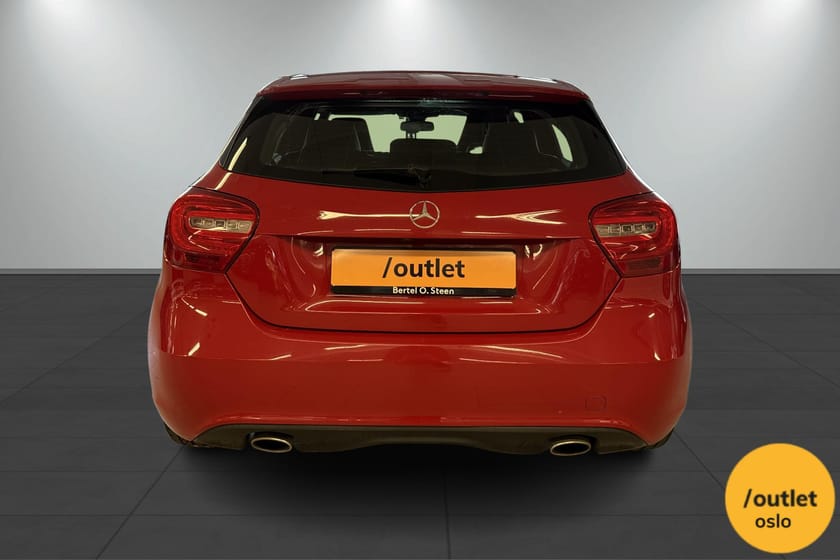 Bilde 4 av Mercedes-Benz A 180 122hk / BI-XENON / Ryggekamera / Navigasjon