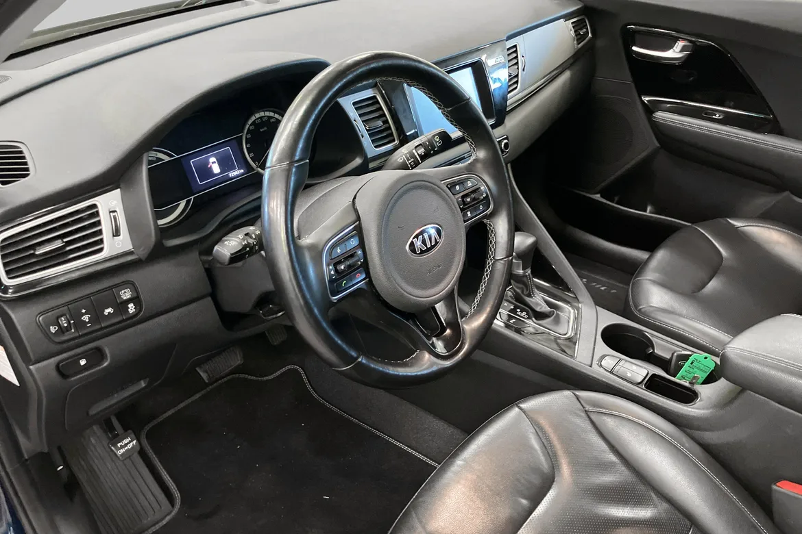 picture of a car