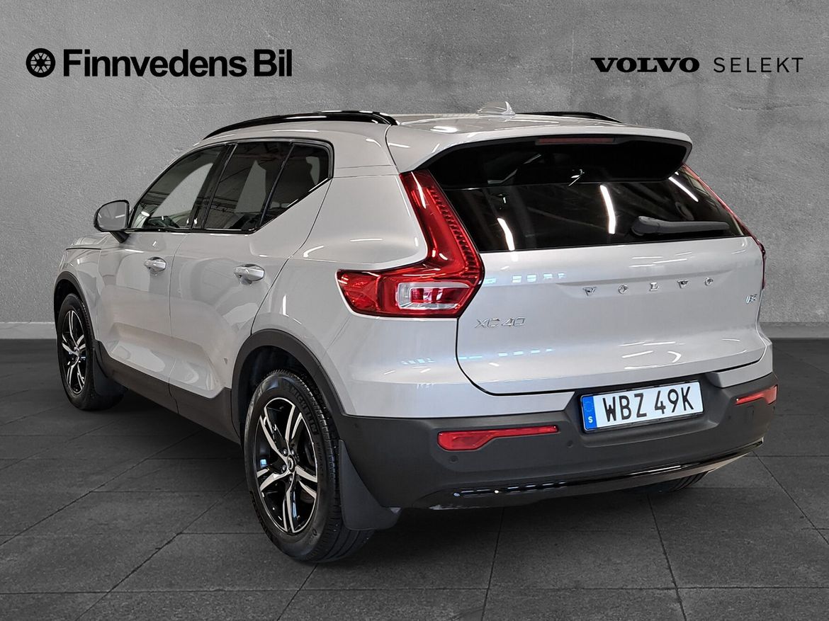 Volvo XC40 2025 - miniatyr 3
