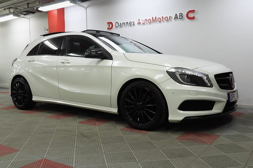 Bild 4 av Mercedes-Benz A 180 CDI 7G-DCT AMG Line Panorama Park-Sensorer Euro 5