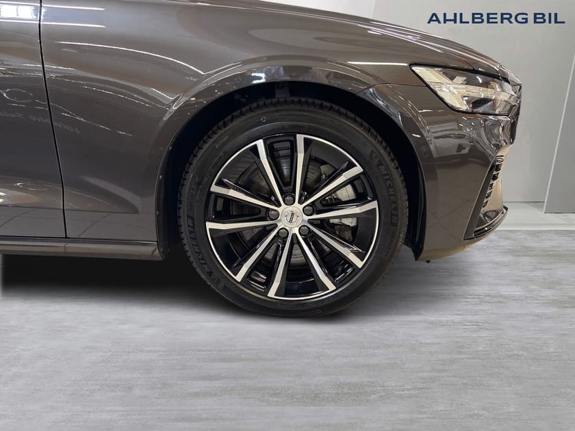 Bild 5 av Volvo V60 T6 Plus Dark Edition