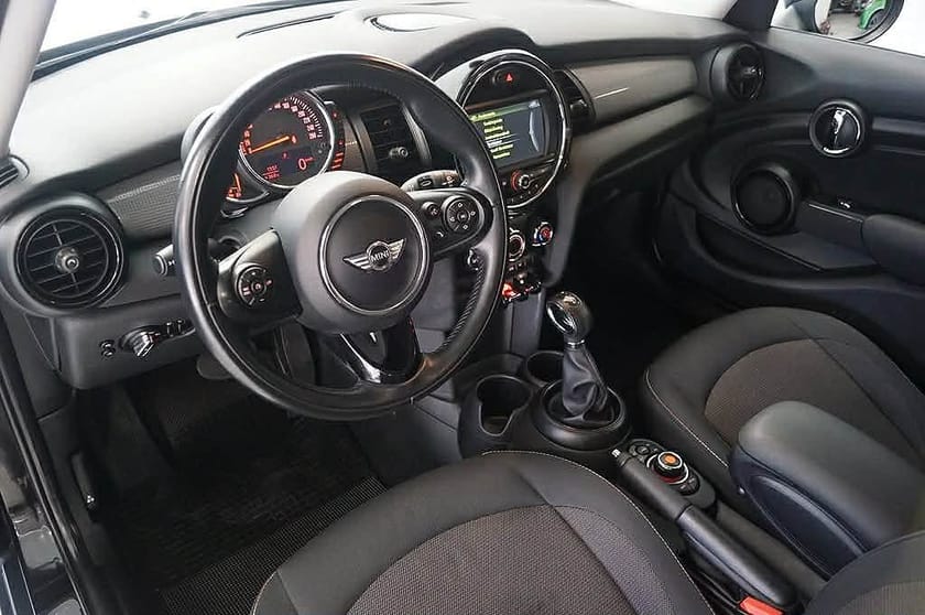 Bild 5 av MINI Cooper D 5-Dörrars Aut