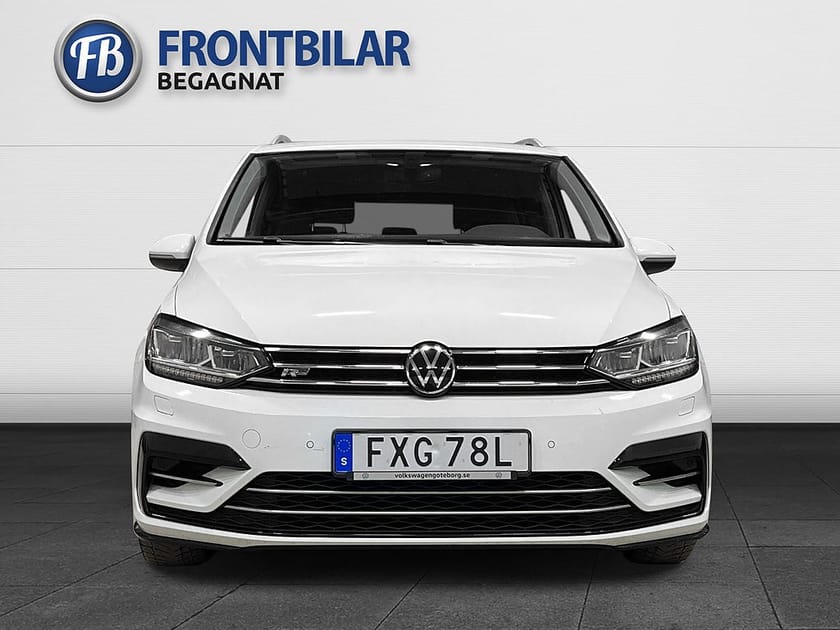 Bild 2 av Volkswagen Touran 7-seater 7-Sitsig/P-Värmare/R-Line/Drag/B-kamera/