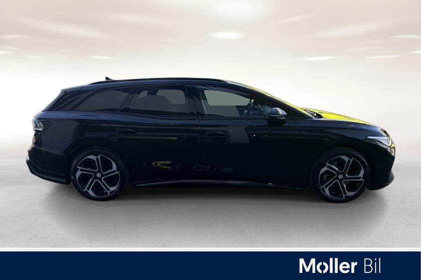 Bilde 4 av Volkswagen ID.7 GTX Tourer 4m stv ex 86kwh 340hk