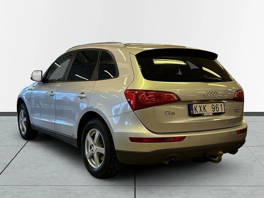 Bild 5 av Audi Q5 2.0 TFSI Quattro /Drag/SoV-Däck/MoK-Värm/Kamkedja