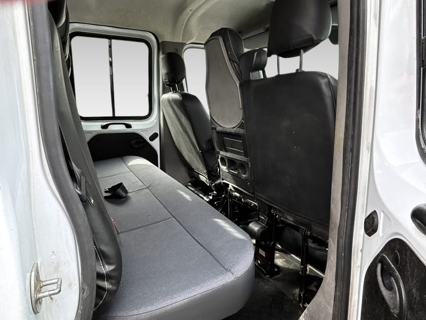 Bild 5 av Renault Master Chassi Cab ChDu phII Base 145 L3H1 FWD