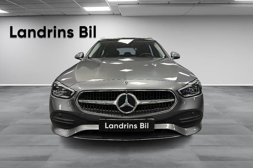 Bild 2 av Mercedes-Benz C 220 T d 4MATIC 4-Matic Värmare Panorama Premium