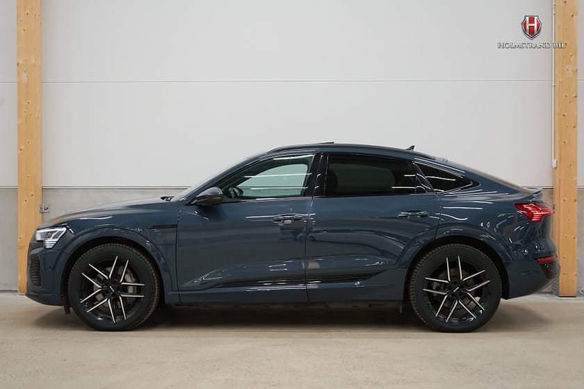Bild 1 av Audi Q8 Sportback 55 e-tron quattro S Line Drag Pano B&O 3D