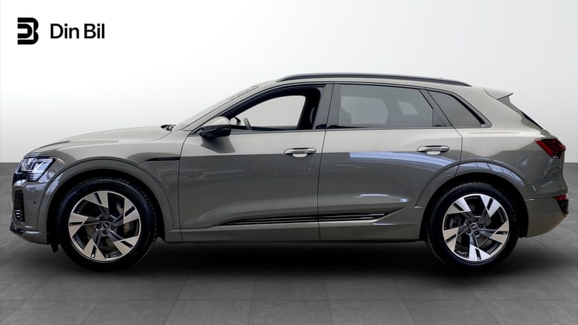 Bild 2 av Audi Q8 55 e-tron quattro S line