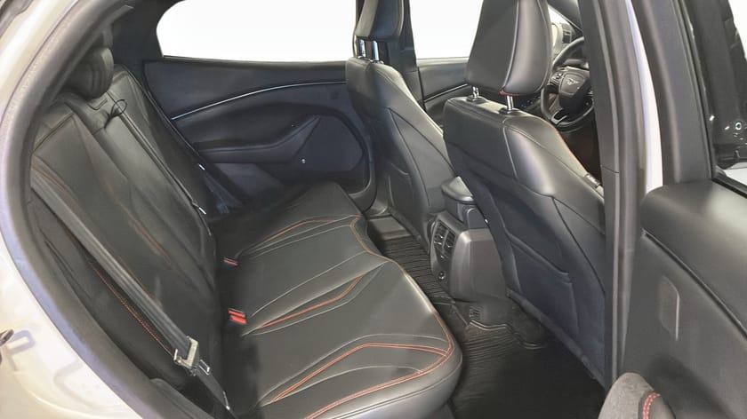 Bild 5 av Ford Mustang Mach-E Standard Range AWD 269hk Teknikpaket +