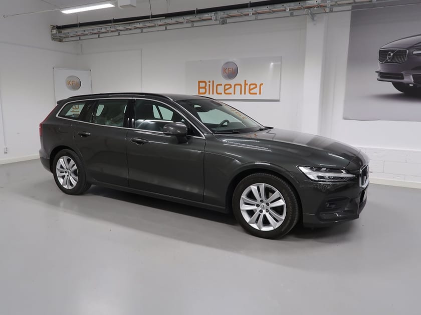 Bild 4 av Volvo V60 B4 V-Däck ingår Drag-Kamera-Navi-Värmare-VoC-Keyless-Ca