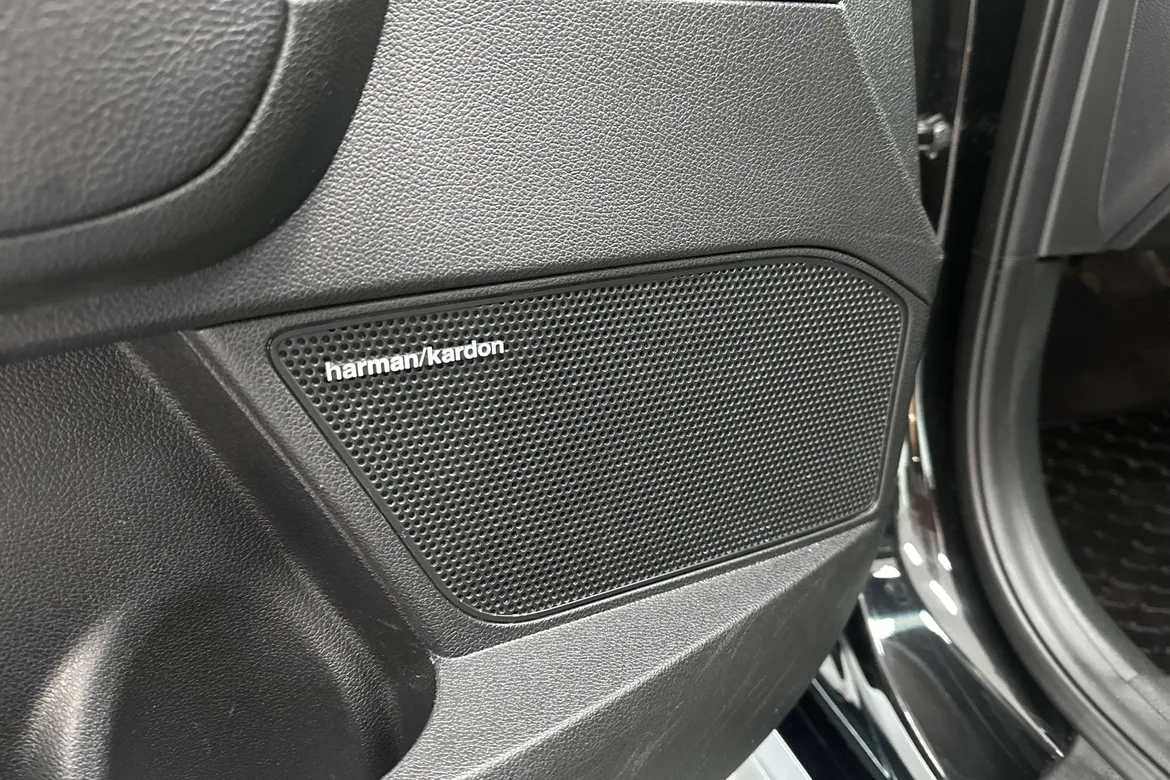 picture of a car