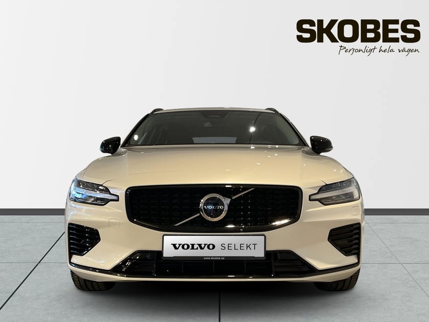 Bild 2 av Volvo V60 T6 Plus Dark Nordic Edition