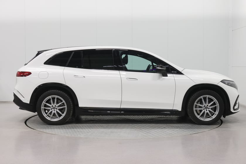 Bilde 5 av Mercedes-Benz EQS SUV 450 4MATIC AMG,Hyperscreen,Head-up,feste,7-seter,Adaptive dempere