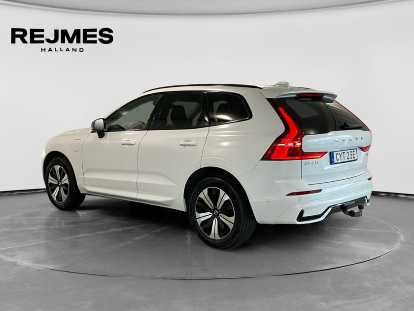 Bild 2 av Volvo XC60 T6 Plus Dark Nordic Edition | 360 Kamera | Harman Kardon | Tonade rutor