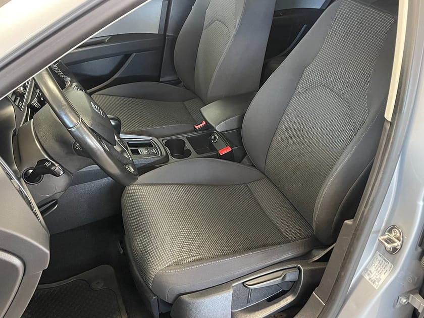 Bild 5 av SEAT Leon ST 1.4 TGI 50L bensintank M-VÄRMARE DRAG