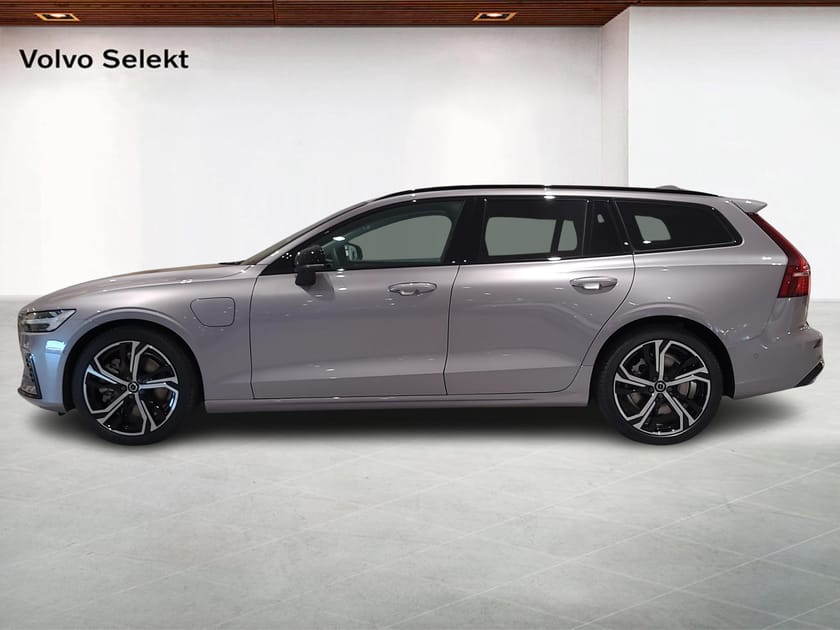 Bild 3 av Volvo V60 T6 Plus Dark Nordic Edition. Demo.