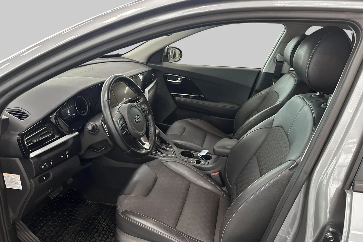 picture of a car
