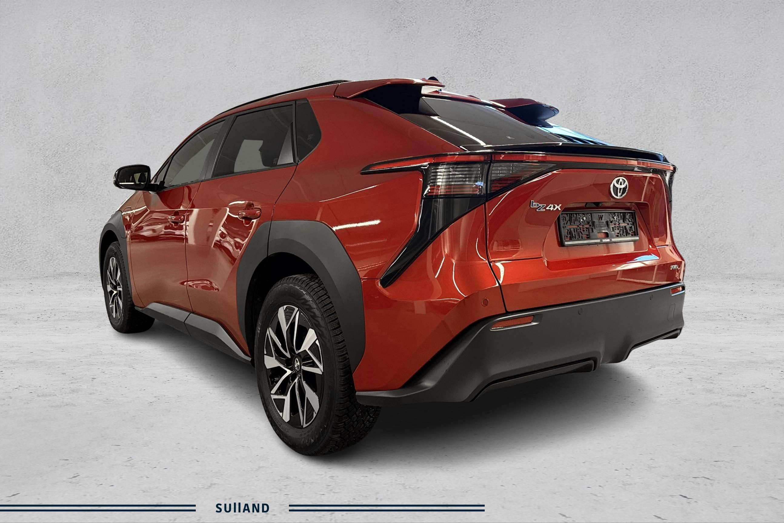 Thumnail bilde 2 av Toyota bZ4X