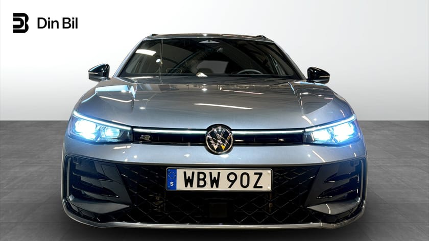 Bild 4 av Volkswagen Passat Sportscombi TDI193 DSG 4M R-Line Black style