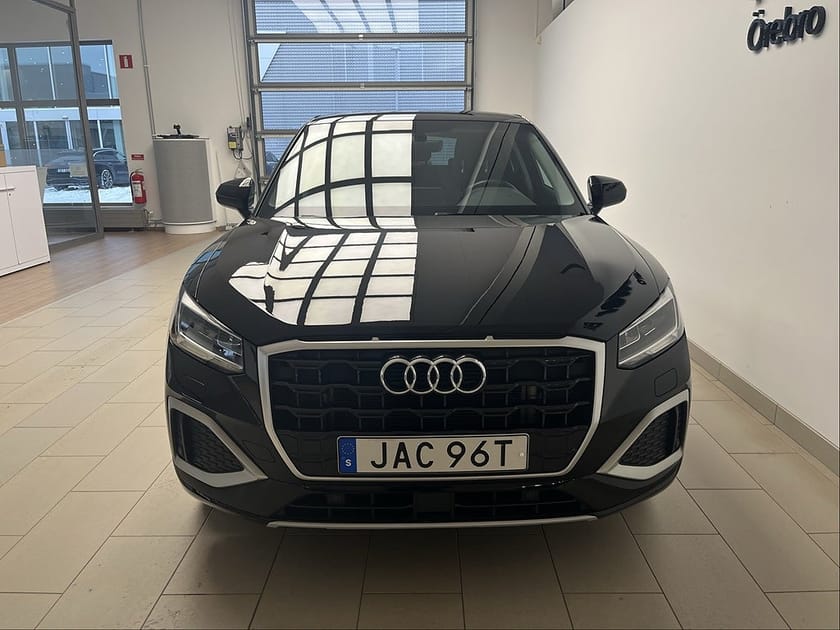 Bild 2 av Audi Q2 35 TFSI S TRONIC 150HK PROLINE adv Adaptiv farthållare