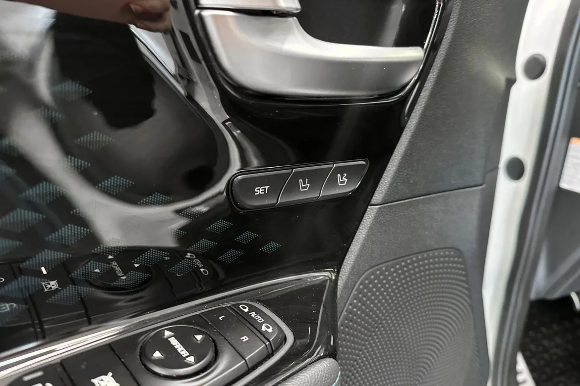 picture of a car