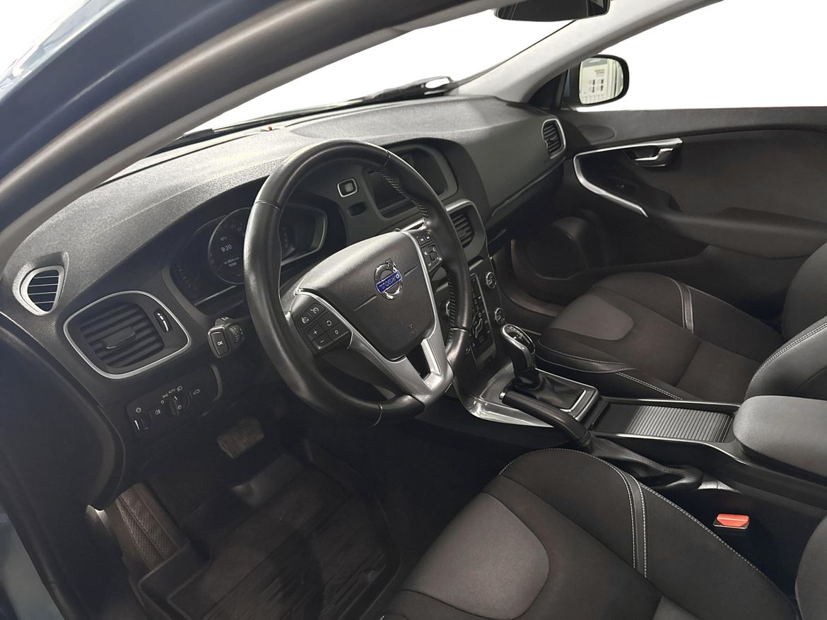 Volvo V40 2016 - miniatyr 6