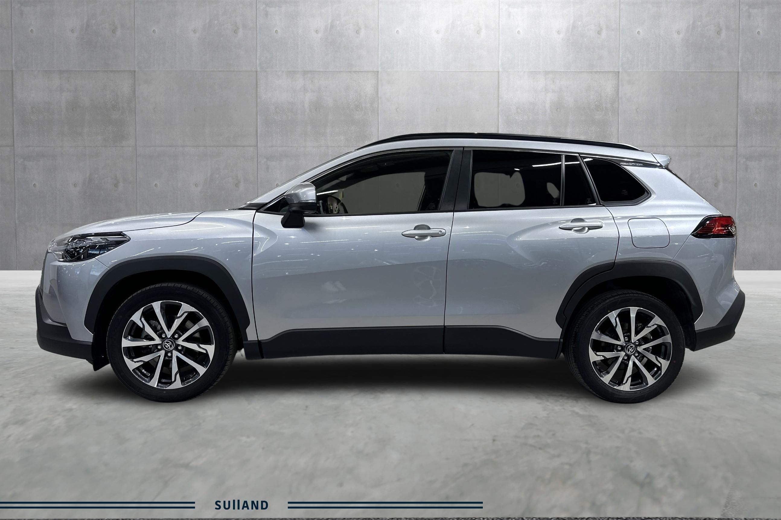 Thumnail bilde 1 av Toyota Corolla Cross Hybrid AWD-i