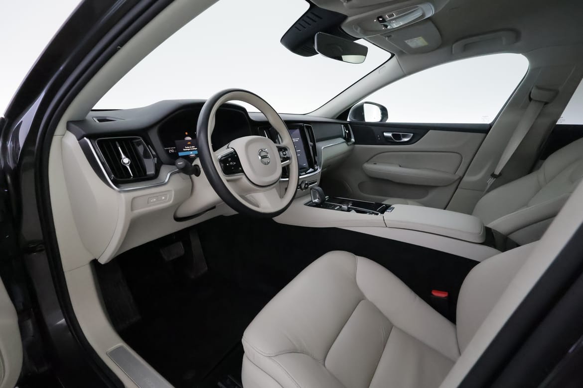 Volvo V60 2023 - miniatyr 10