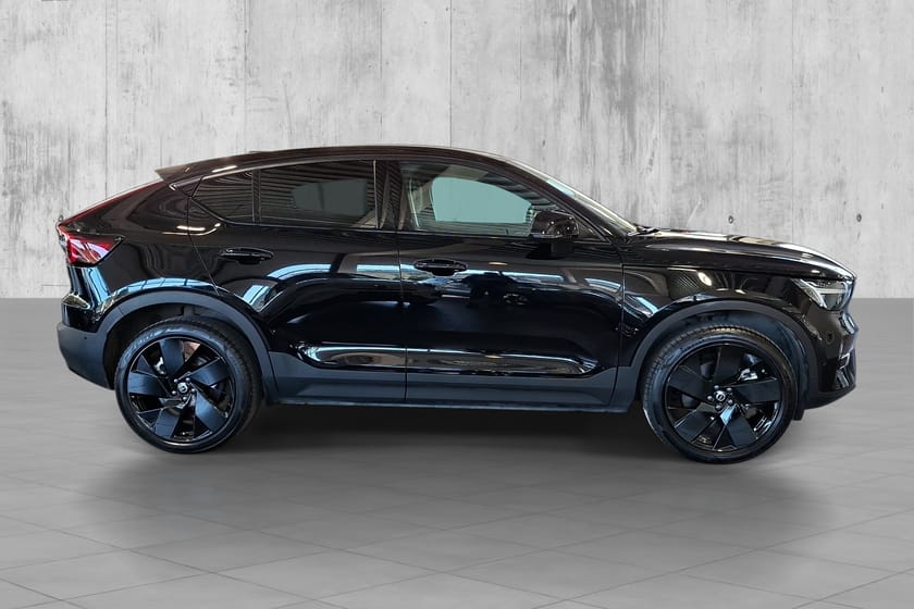 Bilde 4 av Volvo EC40 Twin Motor Performance Perf Ultra Black Edition ACC/Krok/360/Pixel/HK