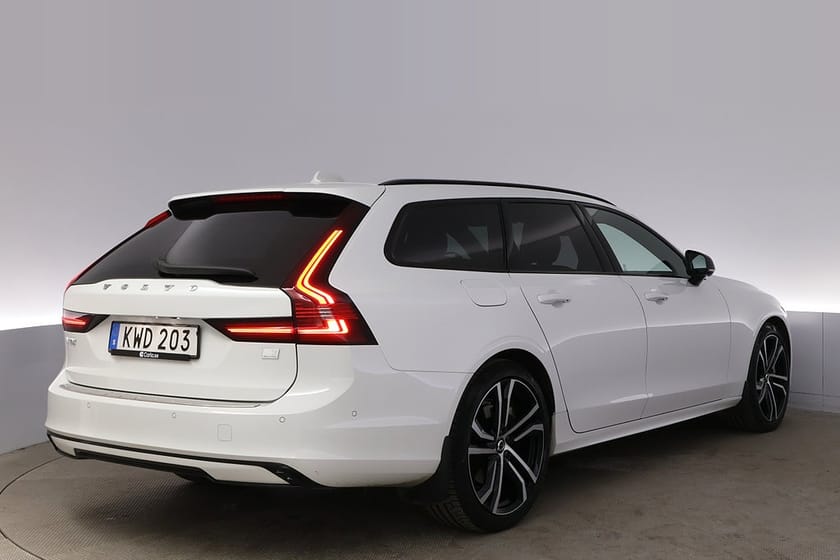 Bild 5 av Volvo V90 T8 R-Design Pano Läder B&W Elstol HUD 360