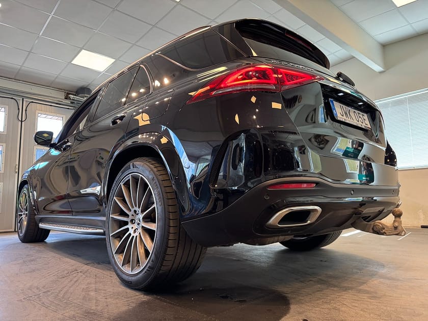 Bild 3 av Mercedes-Benz GLE 350 de 4MATIC AMG Pano Drag Gps SE SPEC