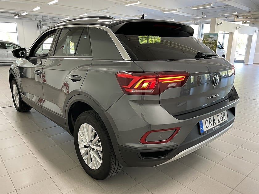 Bild 5 av Volkswagen T-Roc TSI 110Hk | ENDAST 1797 MIL | KAMERA |