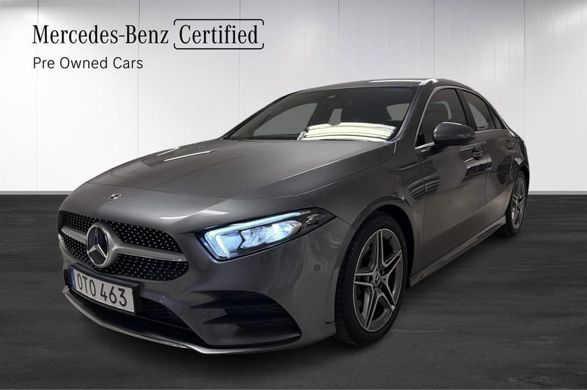 Bild 1 av Mercedes-Benz A 180 Sedan AMG / Navi / Kamera / P-sensorer