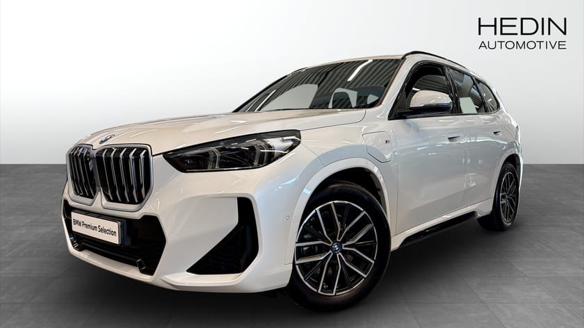 Bild 1 av BMW X1 xDrive25e t M-Sport Adaptiv Farth Komfortöppning Dragkrok