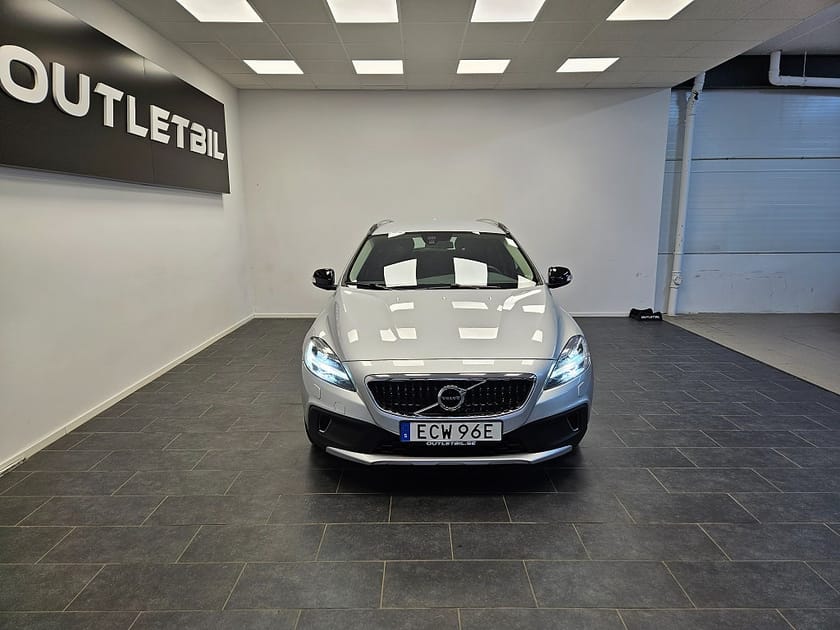 Bild 4 av Volvo V40 Cross Country D3 150hk Värmare PDC LED