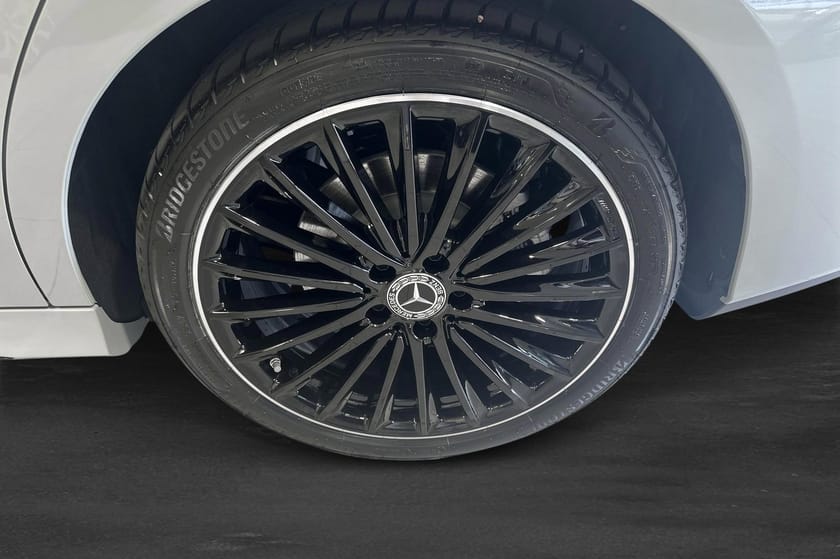 Bild 5 av Mercedes-Benz CLA 250 e 250E COUPÈ