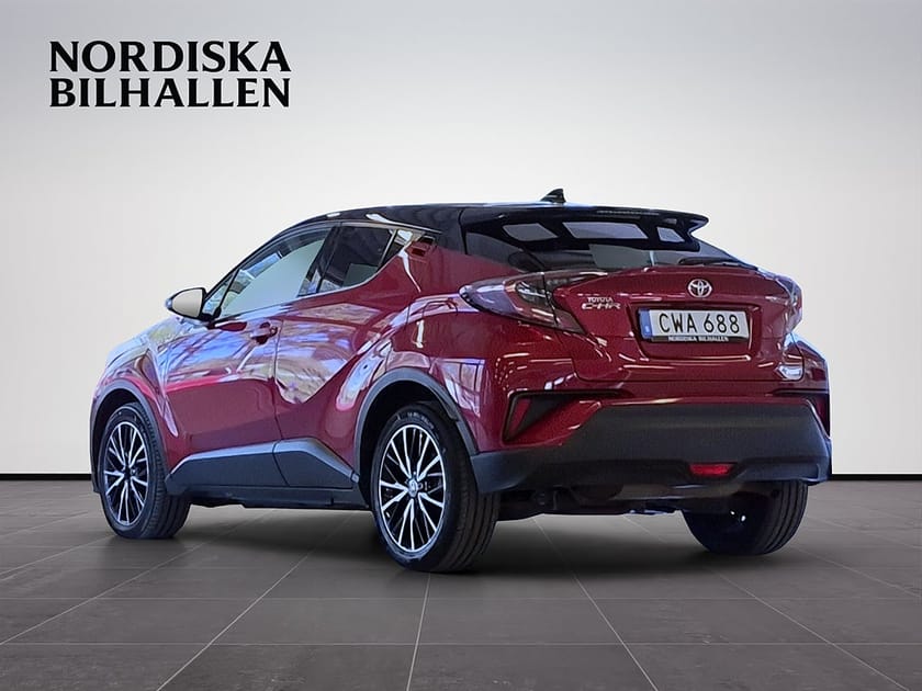 Bild 5 av Toyota C-HR 1.2 Turbo AWD Multidrive S X-Edition Nyservad Kamera