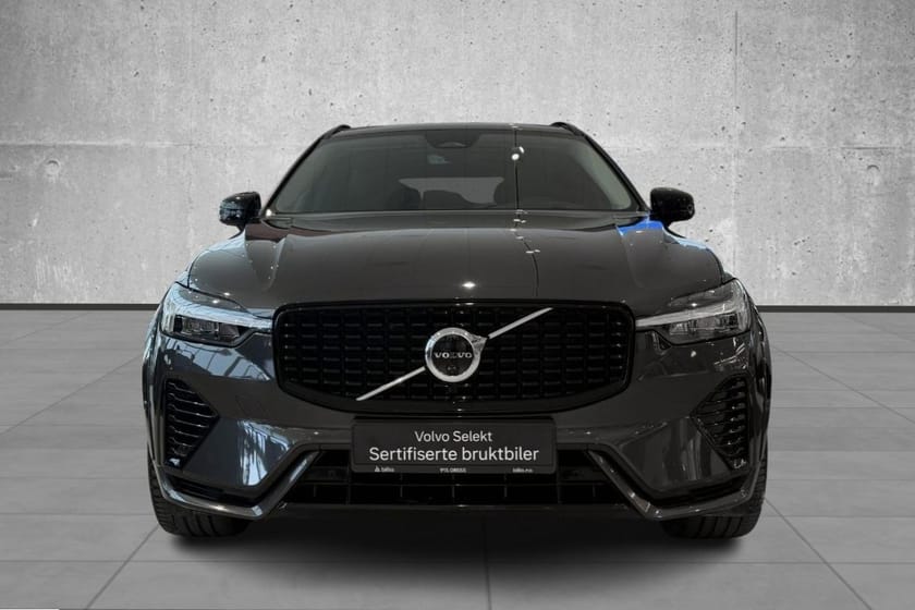 Bilde 2 av Volvo XC60 T6 350Hk Ultimate, Massasje, 22", H.Feste, Luft, 360*