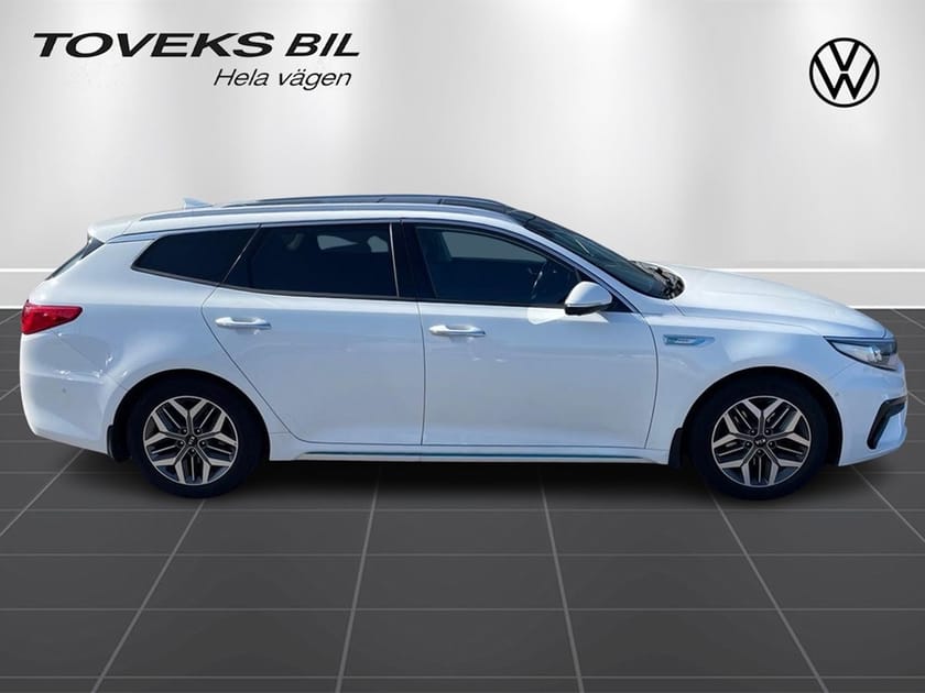 Bild 2 av Kia Optima Sport Wagon Plug-in Hybrid Automatisk, 205h
