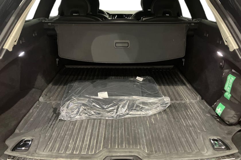 Bild 4 av Volvo V90 Recharge T6 Core Edition