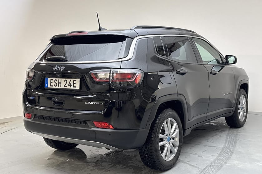 Bild 3 av Jeep Compass 4xe 1.3 PHEV 4WD (190hk) Limited Backkamera