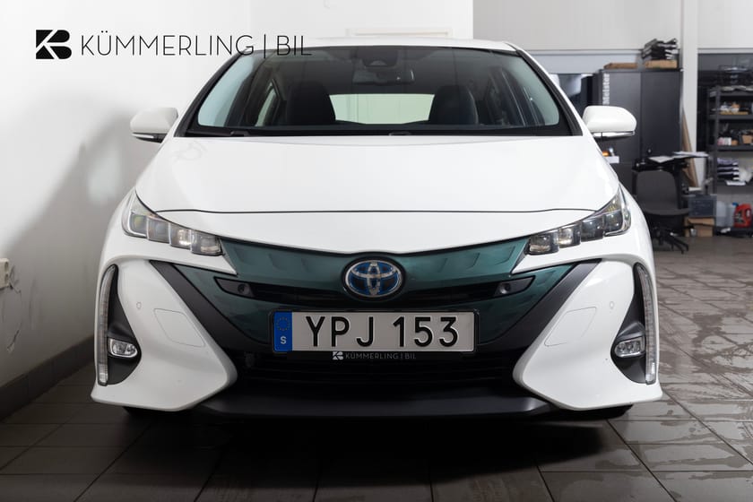 Bild 2 av Toyota Prius Plug-in Hybrid 1.8 Navi/HuD/JBL/Executive paket