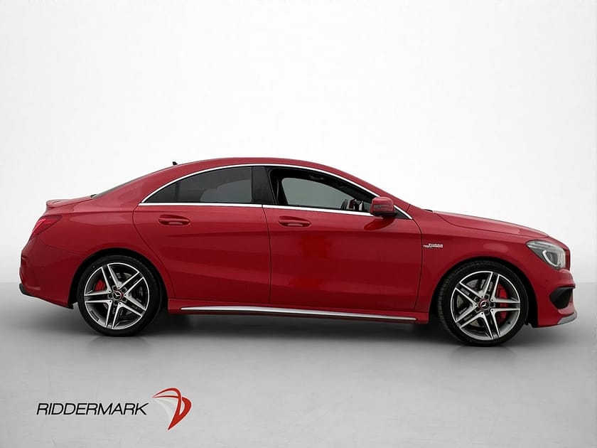 Bild 4 av Mercedes-Benz AMG CLA 45 4MATIC Coupé 4M Pano H/K Skinn Få-Brukare