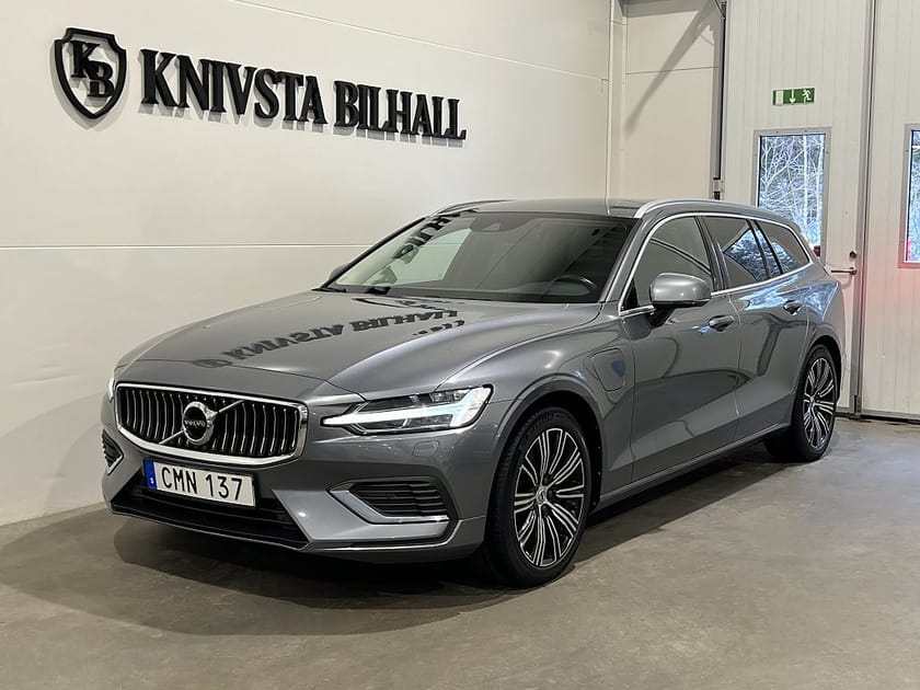Bild 1 av Volvo V60 Recharge T6 AWD Inscription Exp Moms Drag 340hk